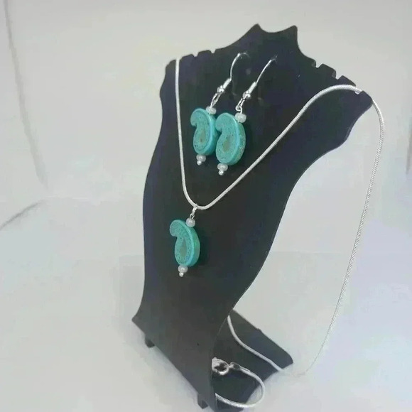 Turquoise Paisley Necklace and Earrings Set - Picture 2 of 4